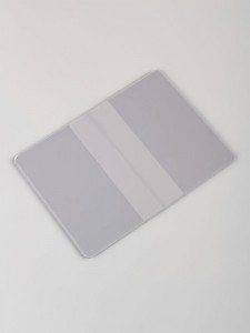 YR Чехол для проездных пластиковых карт J-015