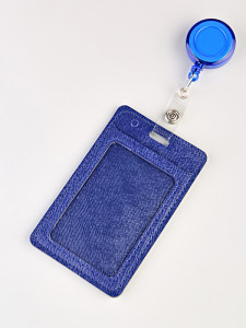 YR Карман для пропуска на рулетке J-019